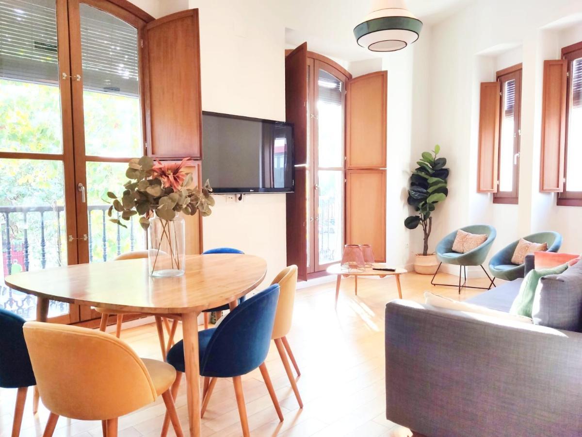 Homeyseville-Luxury Apartment Arenal 6 Pax, Parking Optional Luaran gambar